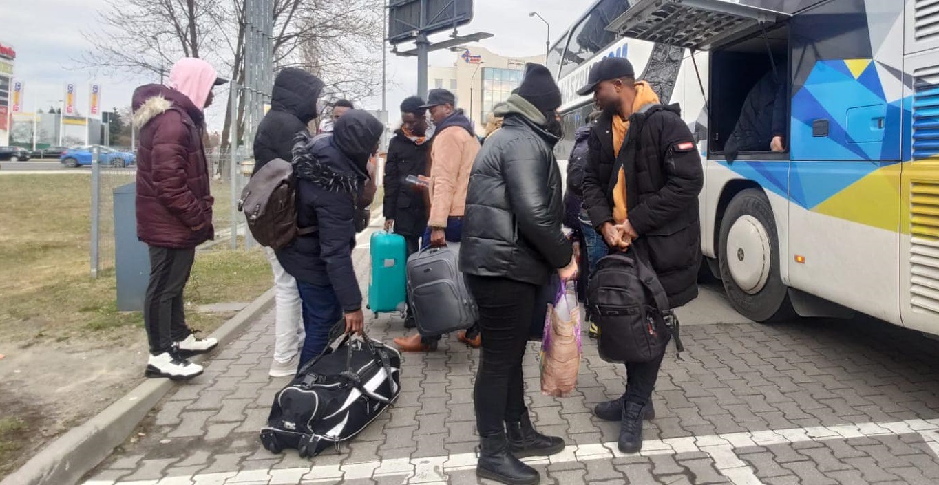 African refugees from Ukraine face uncertain future, groups appeal to German government